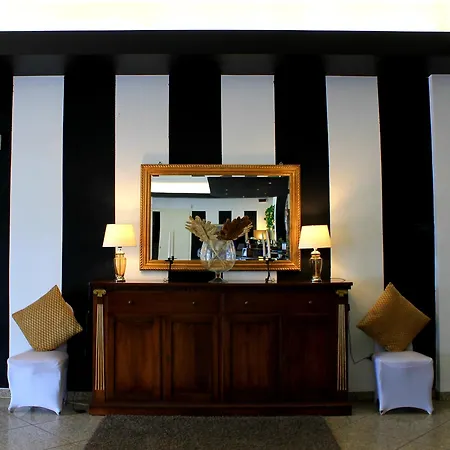 Nuovo Sole Hns ホテル