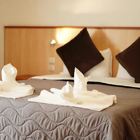 ホテル Nuovo Sole Hns